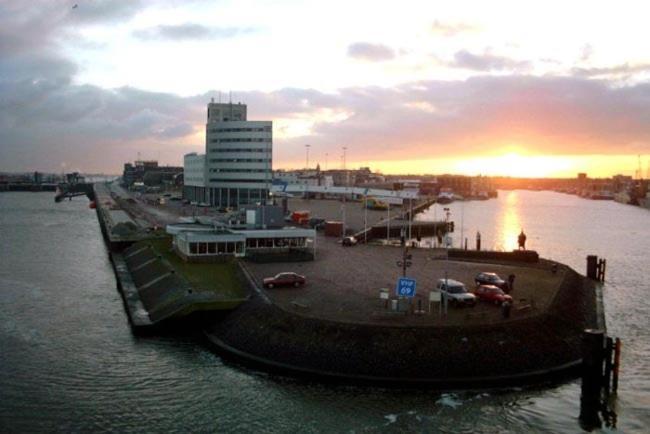 Hotel Velsen IJmuiden Esterno foto