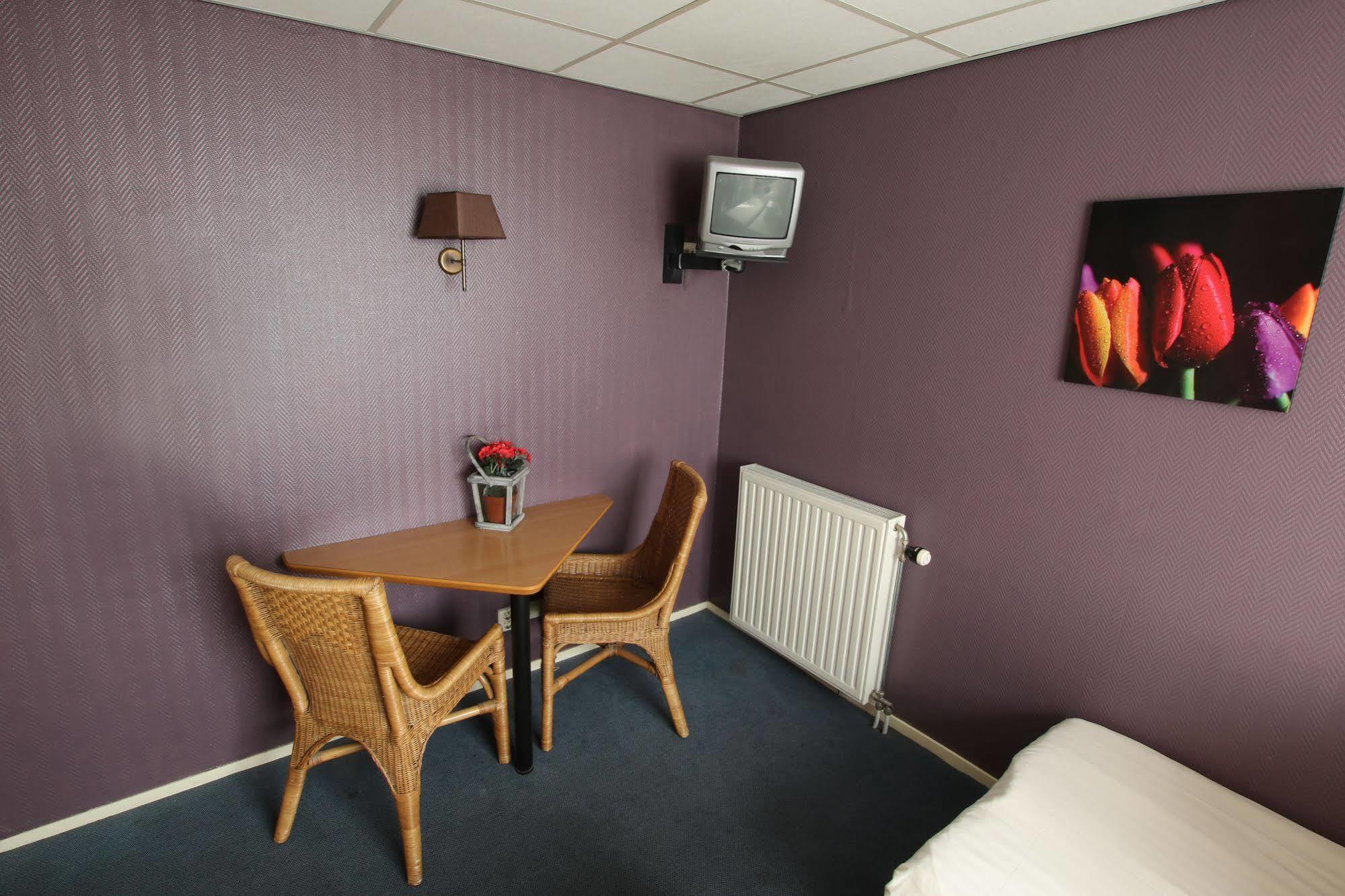 Hotel Velsen IJmuiden Esterno foto